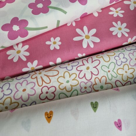 Jursie katoentjes vrolijke kleurtjes hartjes -  getekende bloem - grote roze bloemen 2soorten - KicKenStoffen