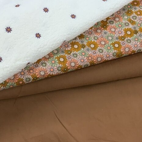 bloemen katoen - broderie teddy en stretch corduroy bruin KicKenStoffen