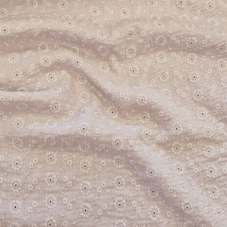 BEEBS roze broderie met bloemen en gaatjes hydrofiel Suzy kickenstoffen