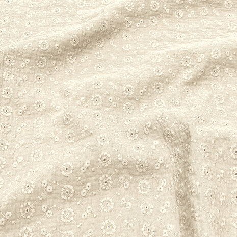 BEEBS natural broderie met bloem en gaatjes hydrofiel Suzy kickenstoffen