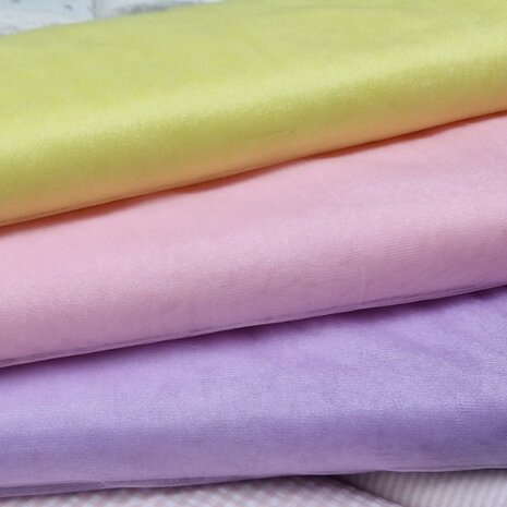 glans tule van KicKenStoffen - sparkling nylon mesh