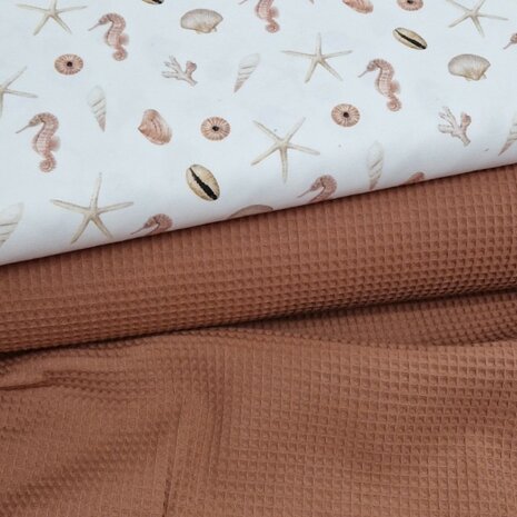 Zeeleven canvas katoen wit met roze-terracotta wafelkatoen - KicKenStoffen