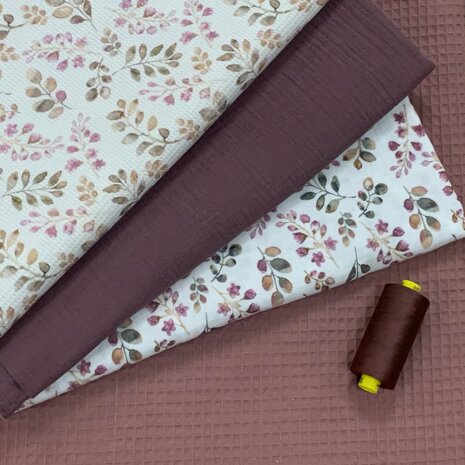 blaadjes wafeltricot en hydrofiel met oud mauve wafelkatoen en hydrofiel - mauve gutermann gaten KicKenStoffen