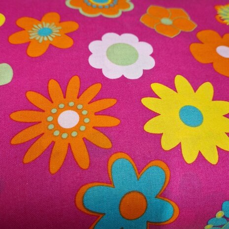 BEEBS Grote bloemen udi katoen - kickenstoffen