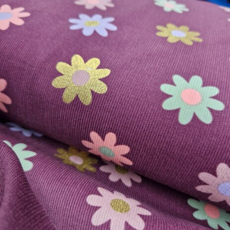 daisy flower corduroy babyrib bordeaux met kleurtjes en glitters  - KicKenStoffen 