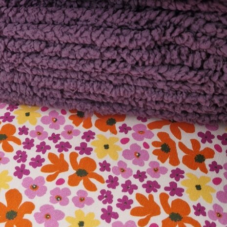 bloemen en teddy stof KicKenStoffen