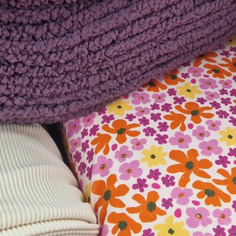 ottoman en bloementricot en teddystof KicKenStoffen