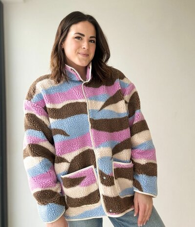 Blogger Teddy swirl