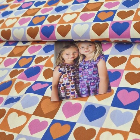 hartjes fijne poplin Poppy van KicKenStoffen 2