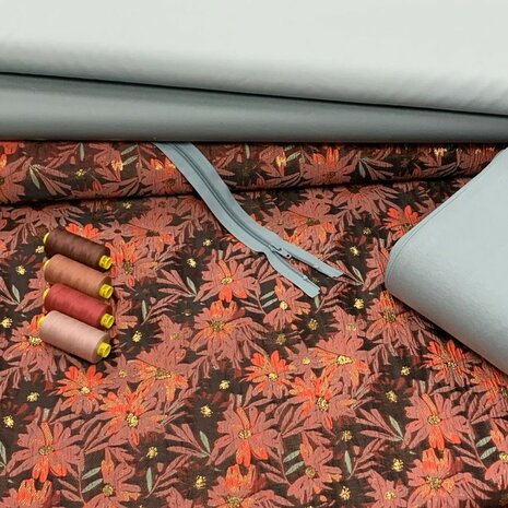 jacquard bloem met uni katoen en boordstof en garens en ritsen - thema groen - KicKenStoffen