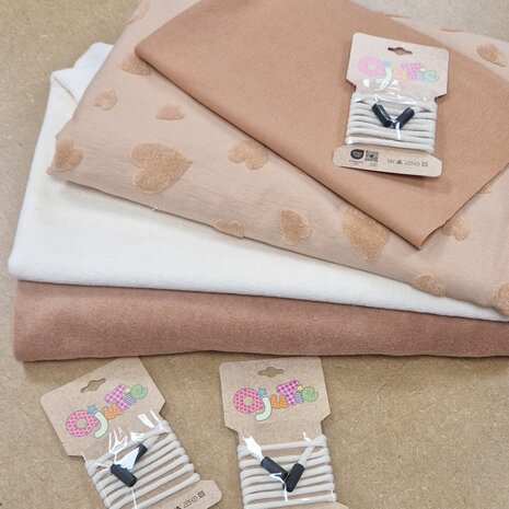 tricot badstoffen perzik, natural, boordstof en bijpassende koordjes - kickenstoffen
