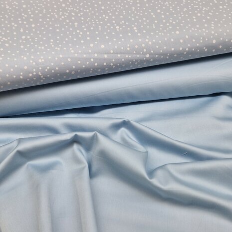 confettie stipjes katoen kickenstoffen blauw en wit met satijngeweven katoen
