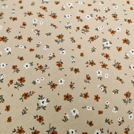 beige lieve bloemetjes tricot Jursie - KicKen Stoffen