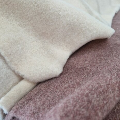 merino wol fleece ecru en mauve - kickenstoffen