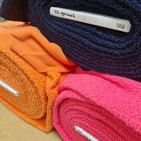 teddyfleece oranje roze blauw  - dubbelzijdig - poppyfabrics bij KicKenStoffen