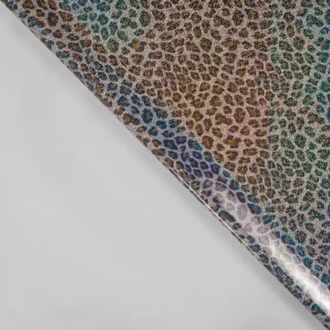 regenjassen stof panterprint met glitters van KicKenStoffen