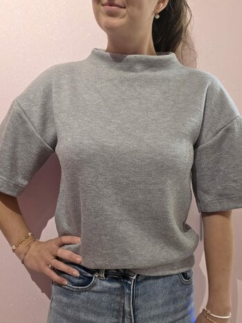 mbym.sewing top  lucia bel etoile - stof kickenstoffen