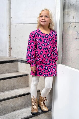 digitale panterprint frenchterry fuchsia b-trendy sweatjurkje - Jursie - KicKenStoffen