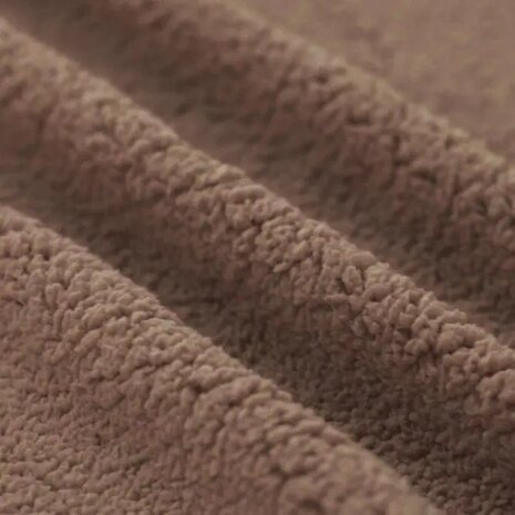 Curly-Teddy-Fabric-Dusty-Brown-kickenstoffen