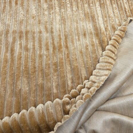 voor en achterkant camel minky brede strepen fleece - kickenstoffen Swessie