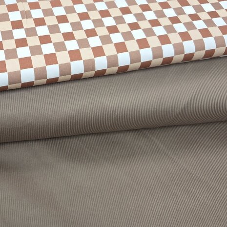 corduroy beige met blokjes tricot - kickenstoffen