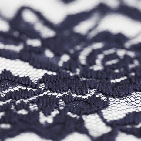Lace-fabric-navy-kickenstoffen
