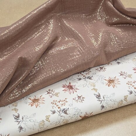 glitter hydrofiel licht bruin met bloem tricot 4160249 van KicKenStoffen