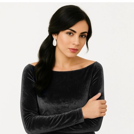 Stretch-Velvet-Fabric-Black-chique top