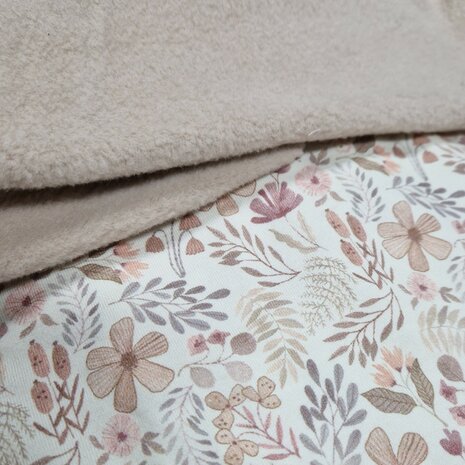 Bosplanten tricot met fleecestof KicKenStoffen - BEEBSstofjes