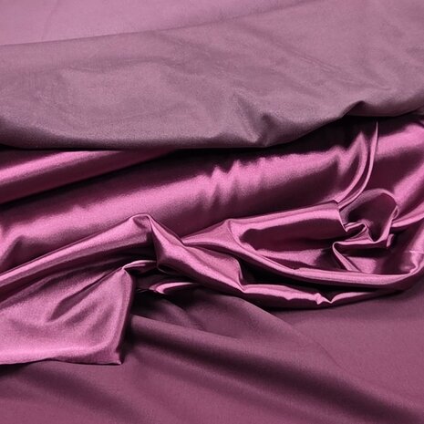 stretch satijn kardinaal roze - scuba suedine mauve - stretch gabardine bordeaux
