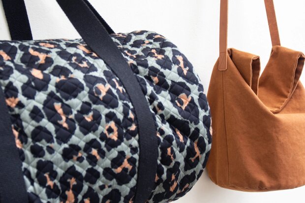 flo-duffelbag-bucketbag-pattern-reistas