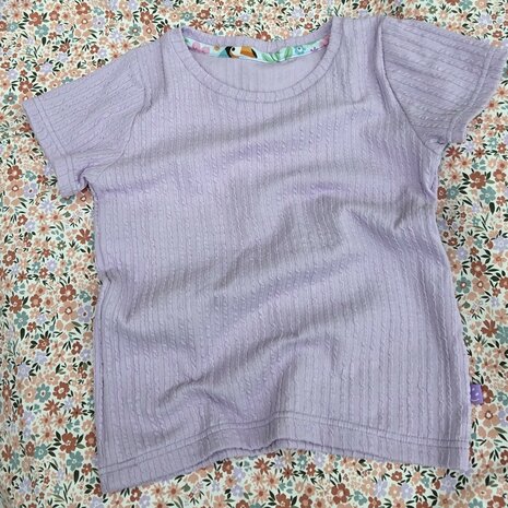 ruffle ribtricot shirtje lila - kickenstoffen