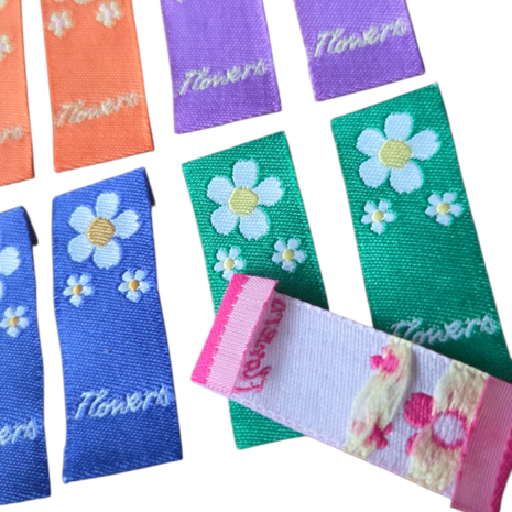 daisy flowers sewing labels kickenstoffen