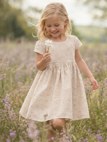 broderie jurkje model fons en lena bel etoile