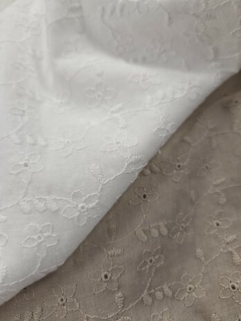 katoenen broderie bloem blaadjes met gaatjes