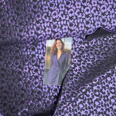 jacquard purple poppy 03897.001 - in wat feller licht