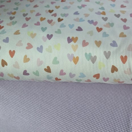 veelkleurige hartjes ribtricot soft met lila katoenen wafel tricot - kickenstoffen