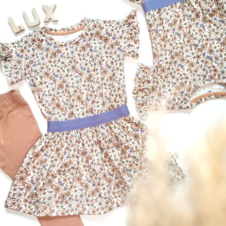 voorbeeld andere zomerbloem tricot en lila taille elastiek-  jurkjes gemaakt door mbym.sewing