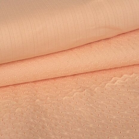 ajour soft oranje met broderie bijpassend