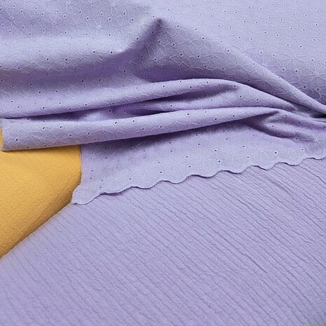 seersucker uni met broderie matching lila