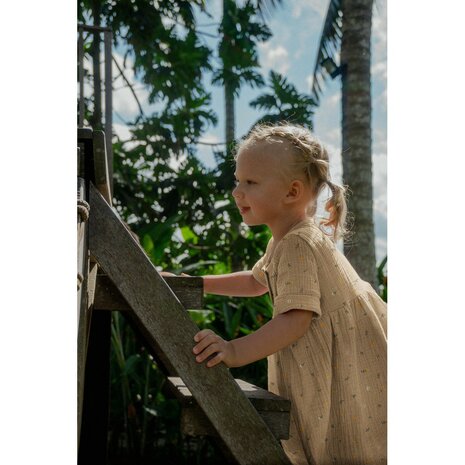 voorbeeld ander jurkje beige wit geel groen bloemen broderie hydrofiel van KicKenStoffen