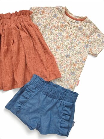 Cezanne shirt - tintin short - suze rok - Iris may - gemaakt door mbym.sewing - stof kickenstoffen