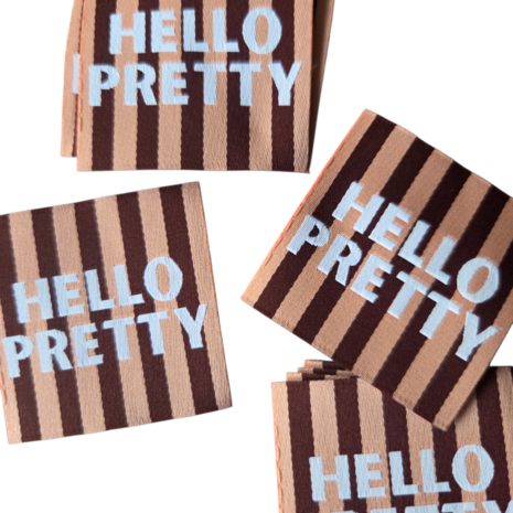 Label Hello pretty