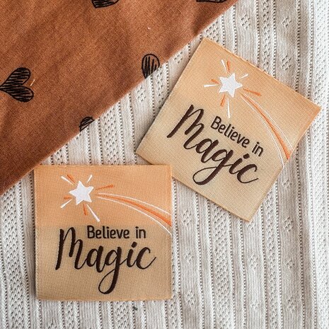 Label Believe in magic