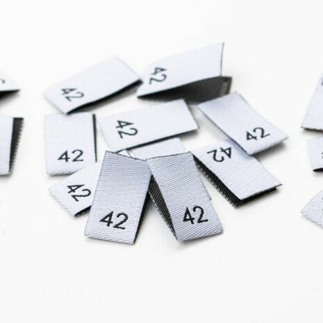 witte maat labels 34 tot 46