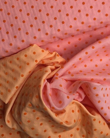 voile katoen velvet toefjes - polka dotjes kickenstoffen