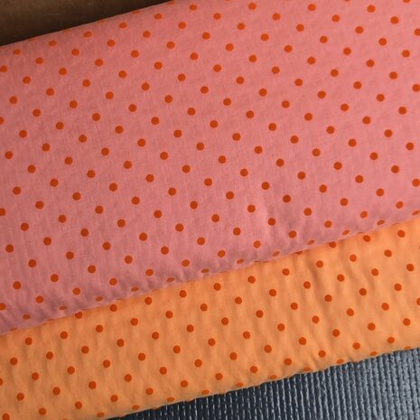 voile katoen velvet toefjes - polka dotjes kickenstoffen