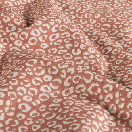poplin met panterprint in roze-terracotta