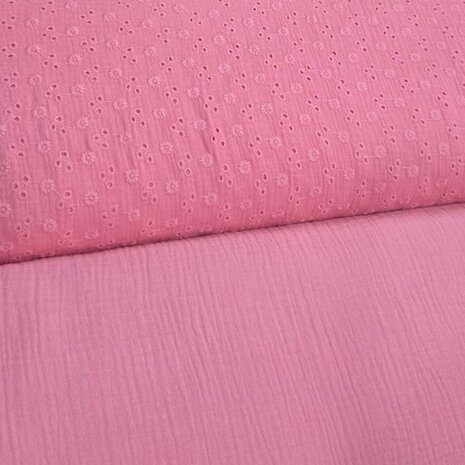 blush uni hydrofiel en broderie hydrofiel van poppy bij kickenstoffen