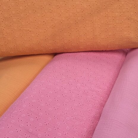 uni hydrofiel en broderie hydrofiel van poppy bij kickenstoffen